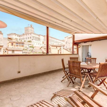 شقة Attic With Terrace By Trevi Fountain روما المظهر الخارجي الصورة