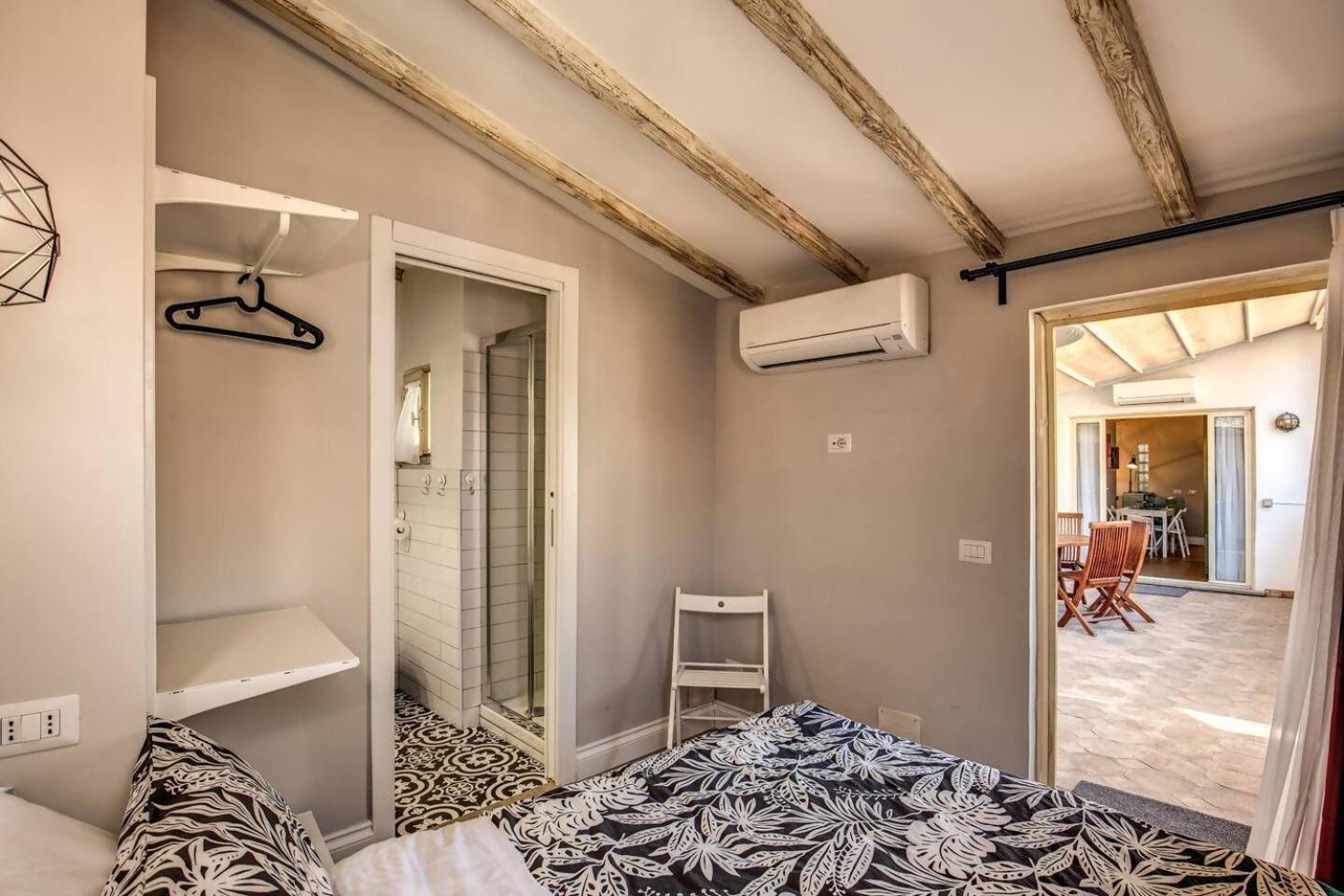 شقة Attic With Terrace By Trevi Fountain روما المظهر الخارجي الصورة