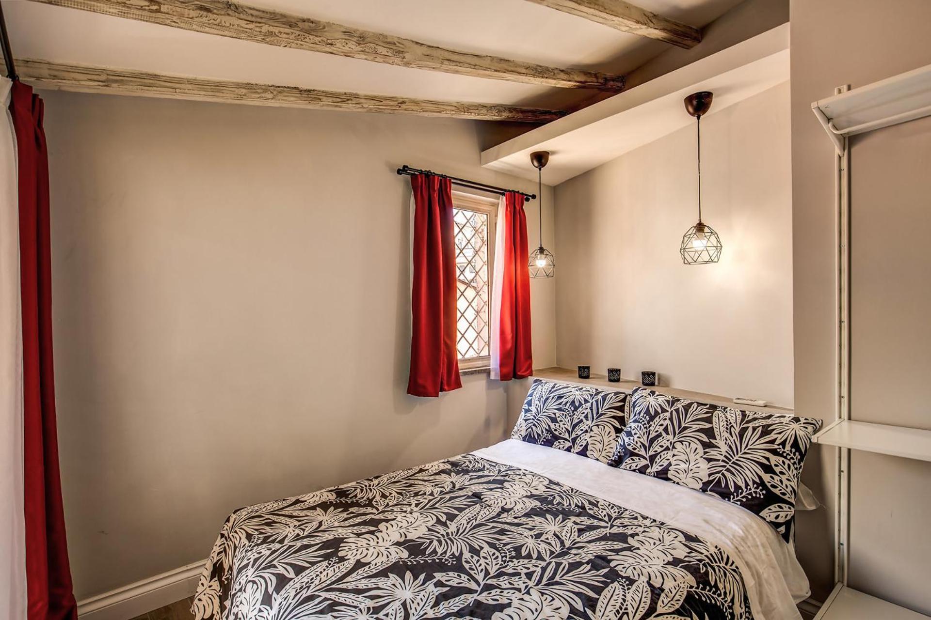 شقة Attic With Terrace By Trevi Fountain روما المظهر الخارجي الصورة